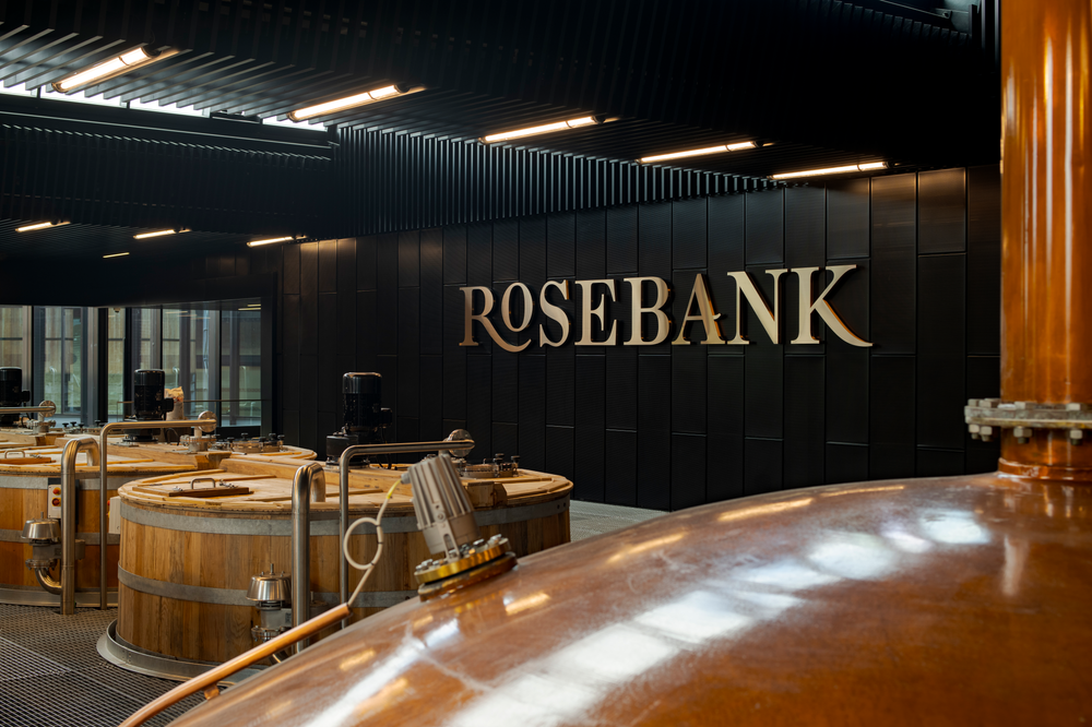 No Car? No Problem: How to Visit Scottish Distilleries Without Driving